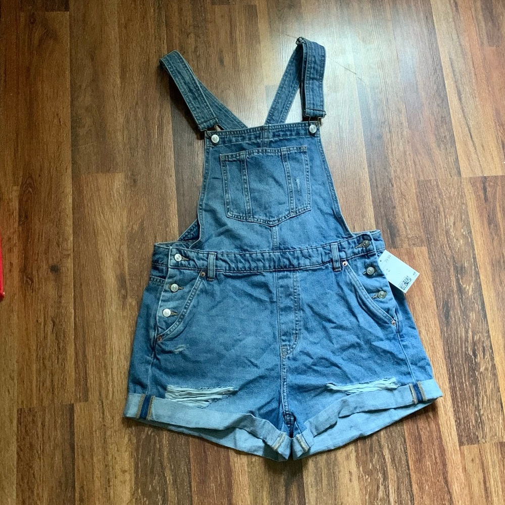 NWT- Overall Shorts